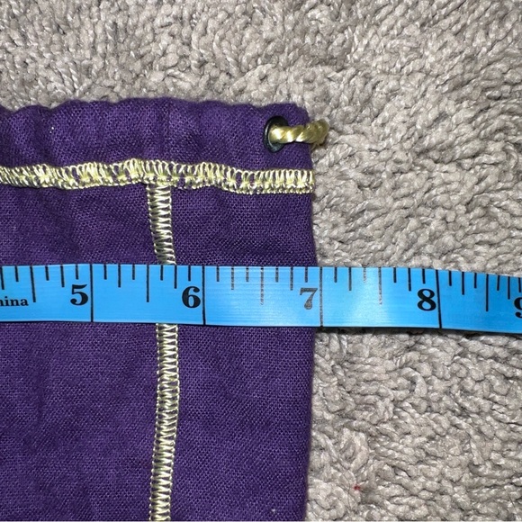 CROWN ROYAL PURPLE BAGS Lot of 6, 750 ml 9 inches Crafts Drawstring - Picture 3 of 4